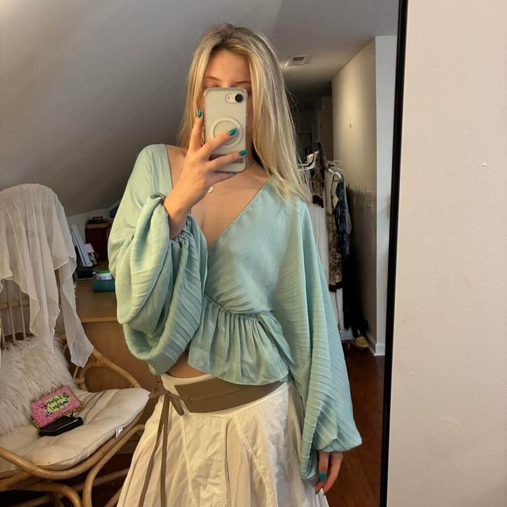 Free people light teal blouse - Picture 3 of 7